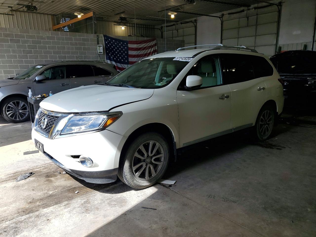 5N1AR2MM9GC610910 · 2016 NISSAN PATHFINDER