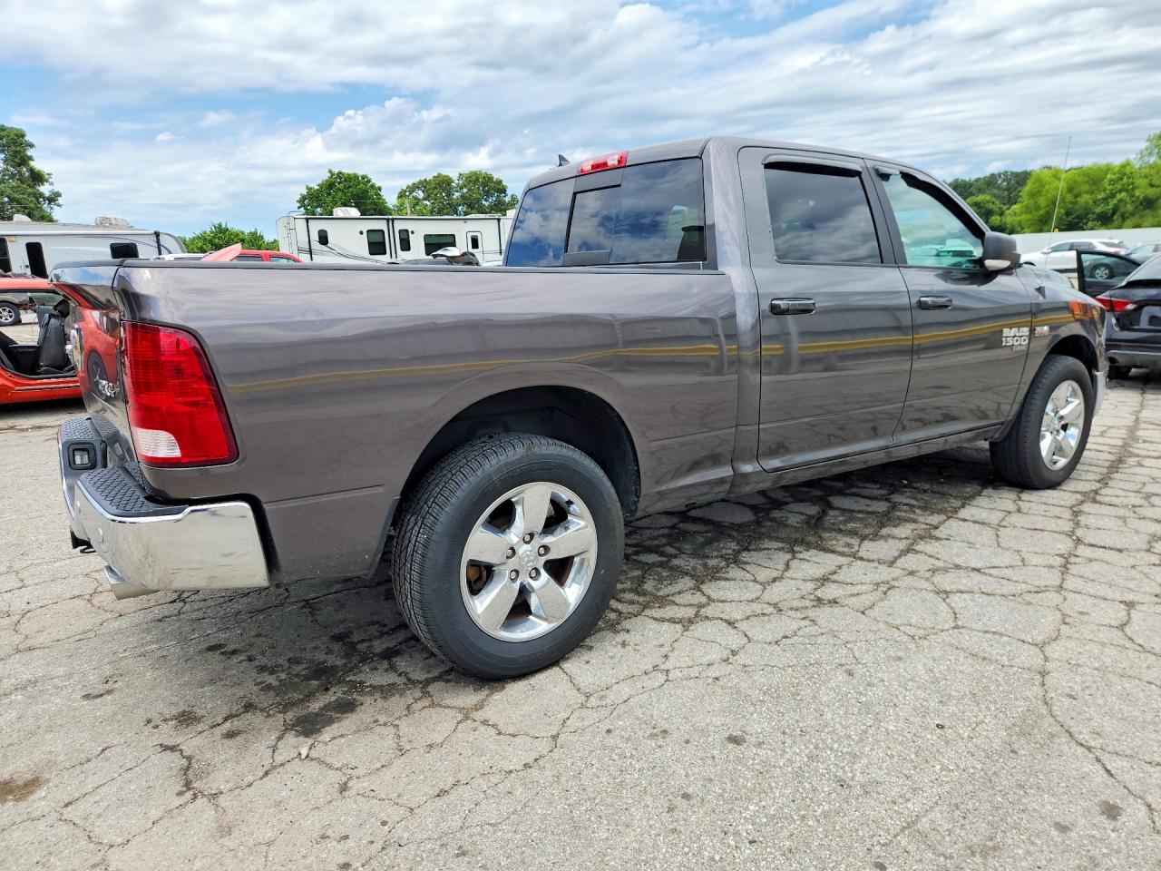 1C6RR7TT3KS530621 · 2019 RAM 1500 CLASSIC · 3/12