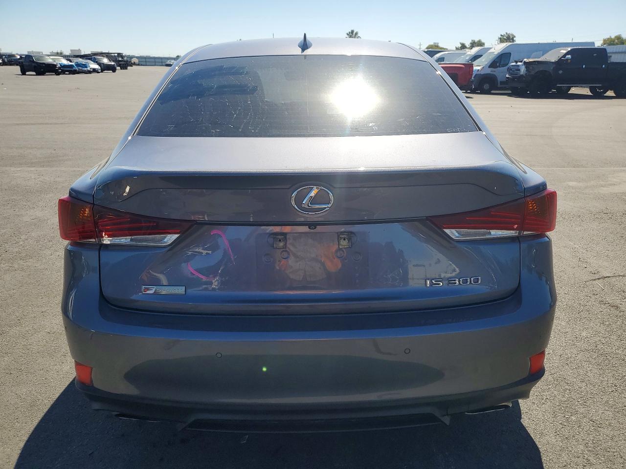 JTHBA1D20J5069359 · 2018 LEXUS IS · 6/13