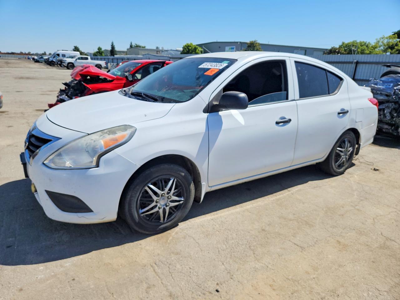 3N1CN7AP8FL916068 · 2015 NISSAN VERSA