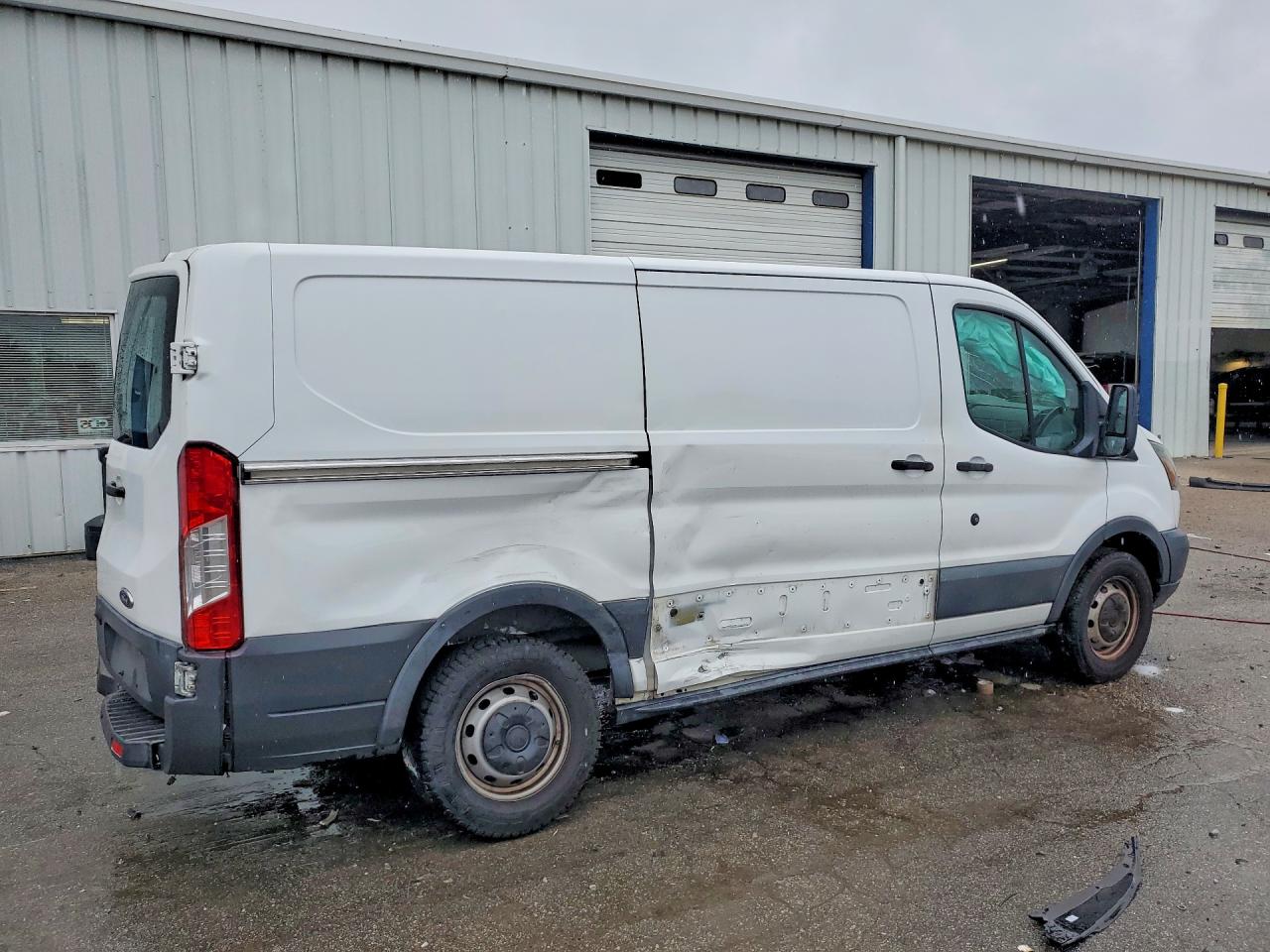 1FTYE1YM4GKB09481 · 2016 FORD TRANSIT · 3/14