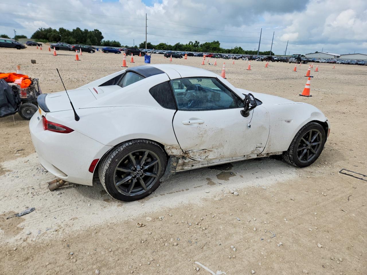 JM1NDAL70J0202704 · 2018 MAZDA MX-5 MIATA · 3/12
