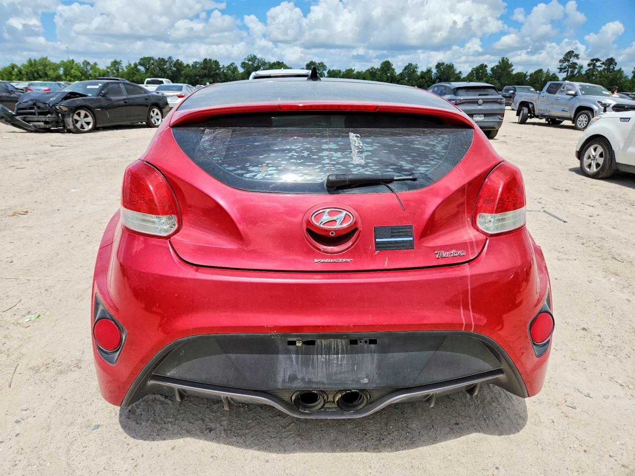 KMHTC6AE7GU260959 · 2016 HYUNDAI VELOSTER · 6/12