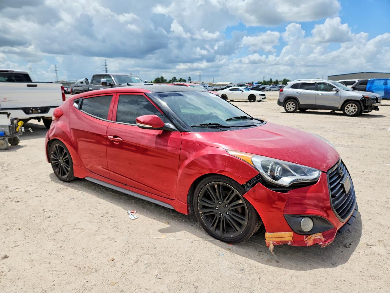 KMHTC6AE7GU260959 · 2016 HYUNDAI VELOSTER · 4/12