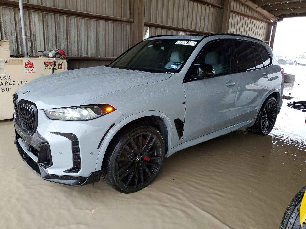 5UX13EU02R9U24290 · 2024 BMW X5
