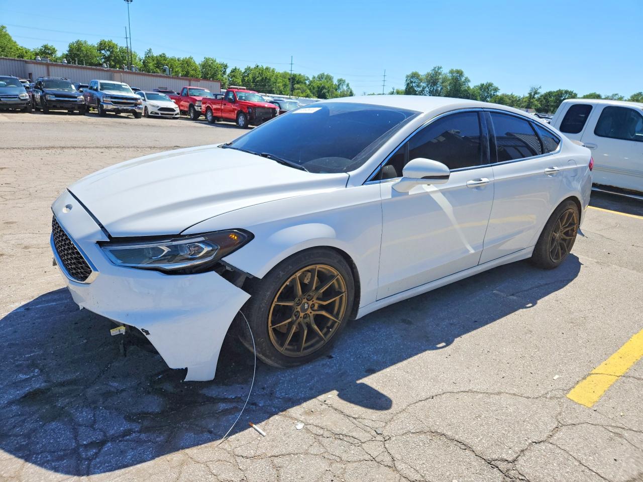 3FA6P0VP6JR271115 · 2018 FORD FUSION