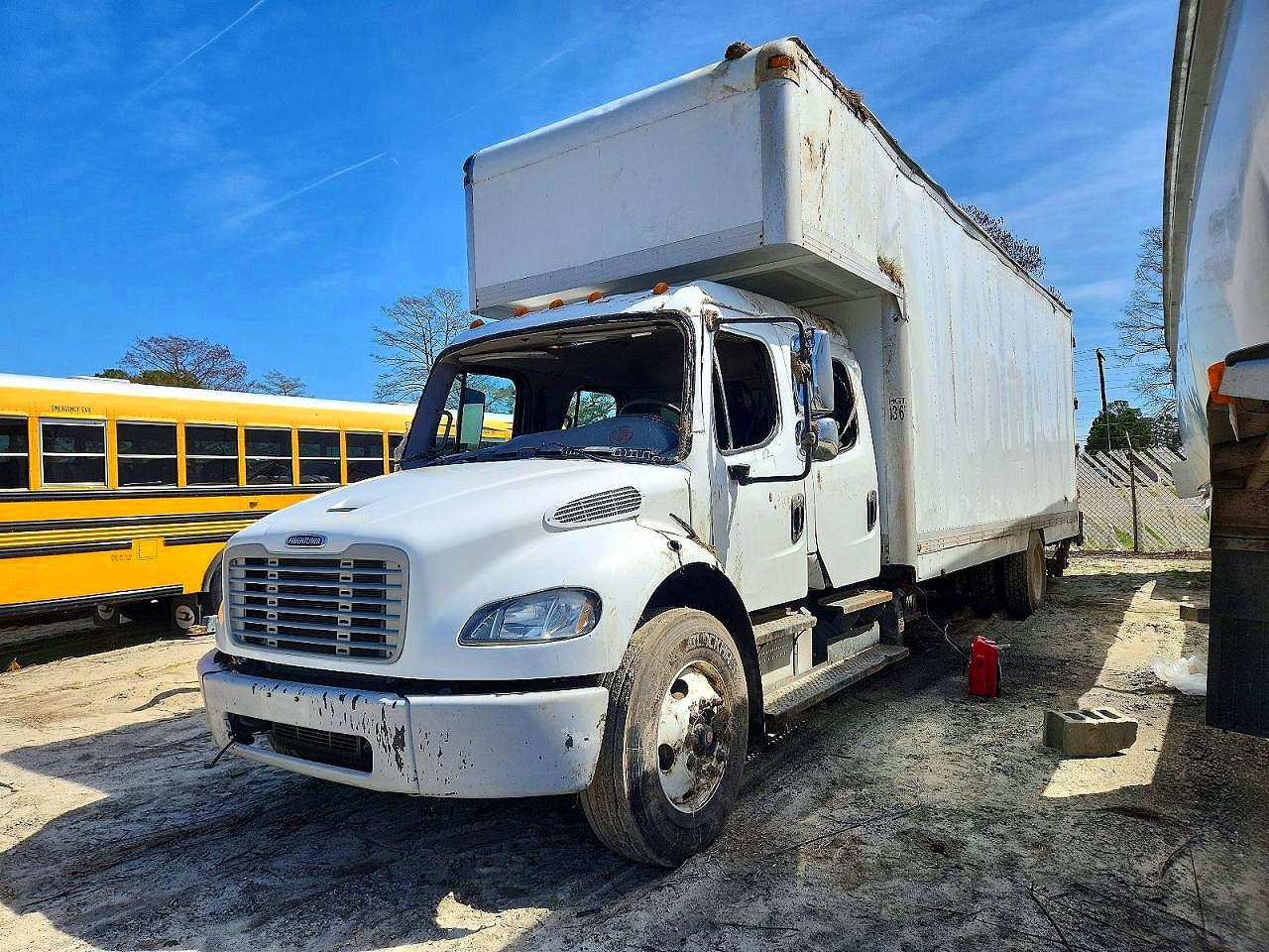 3ALACWDT4FDGB4684 · 2015 FREIGHTLINER M2
