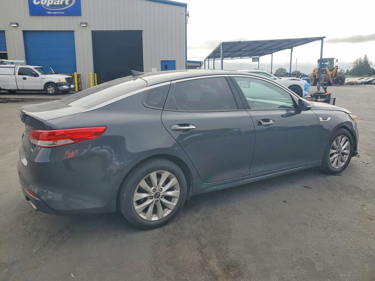 5XXGU4L37GG028077 · 2016 KIA OPTIMA · 3/12