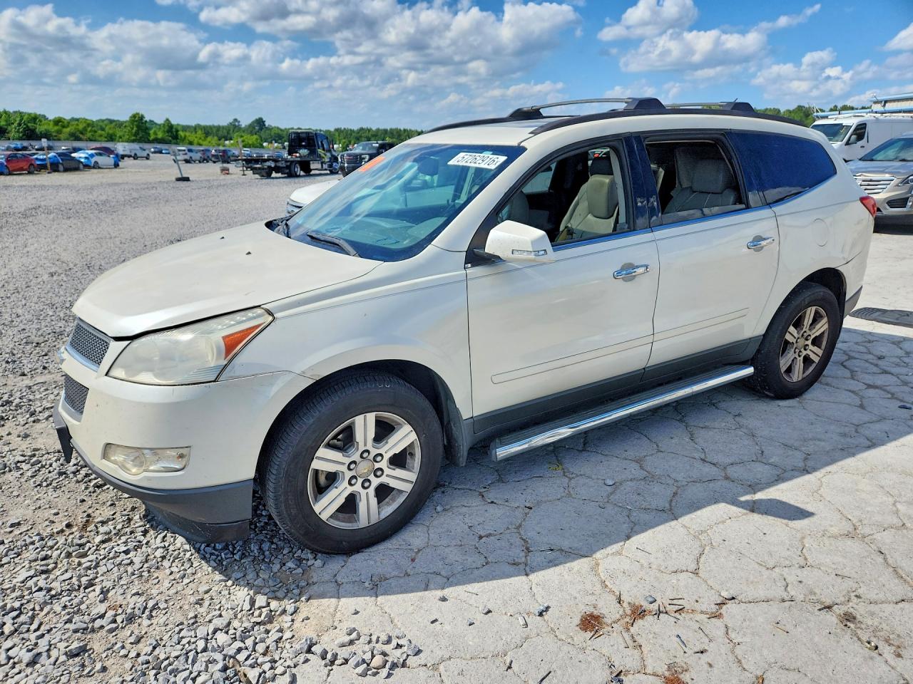 1GNKVJED2BJ177066 · 2011 CHEVROLET TRAVERSE