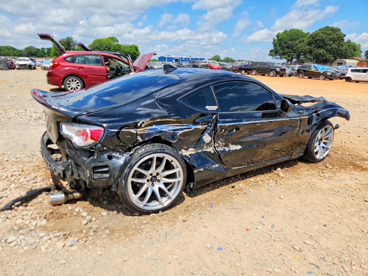 JF1ZNAA16F8713698 · 2015 SCION FR-S · 3/13
