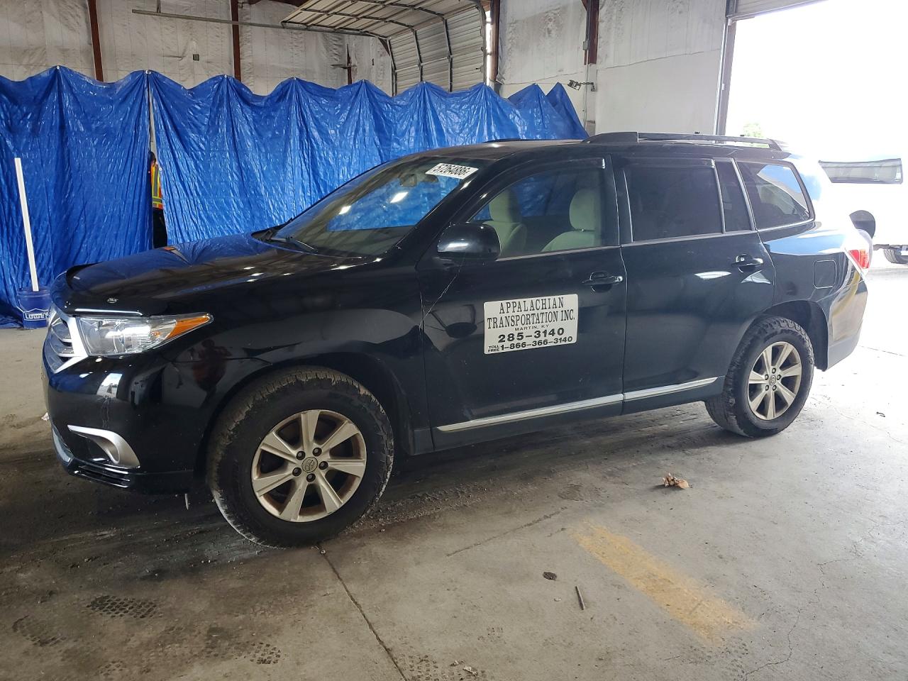5TDBK3EH4BS077389 · 2011 TOYOTA HIGHLANDER