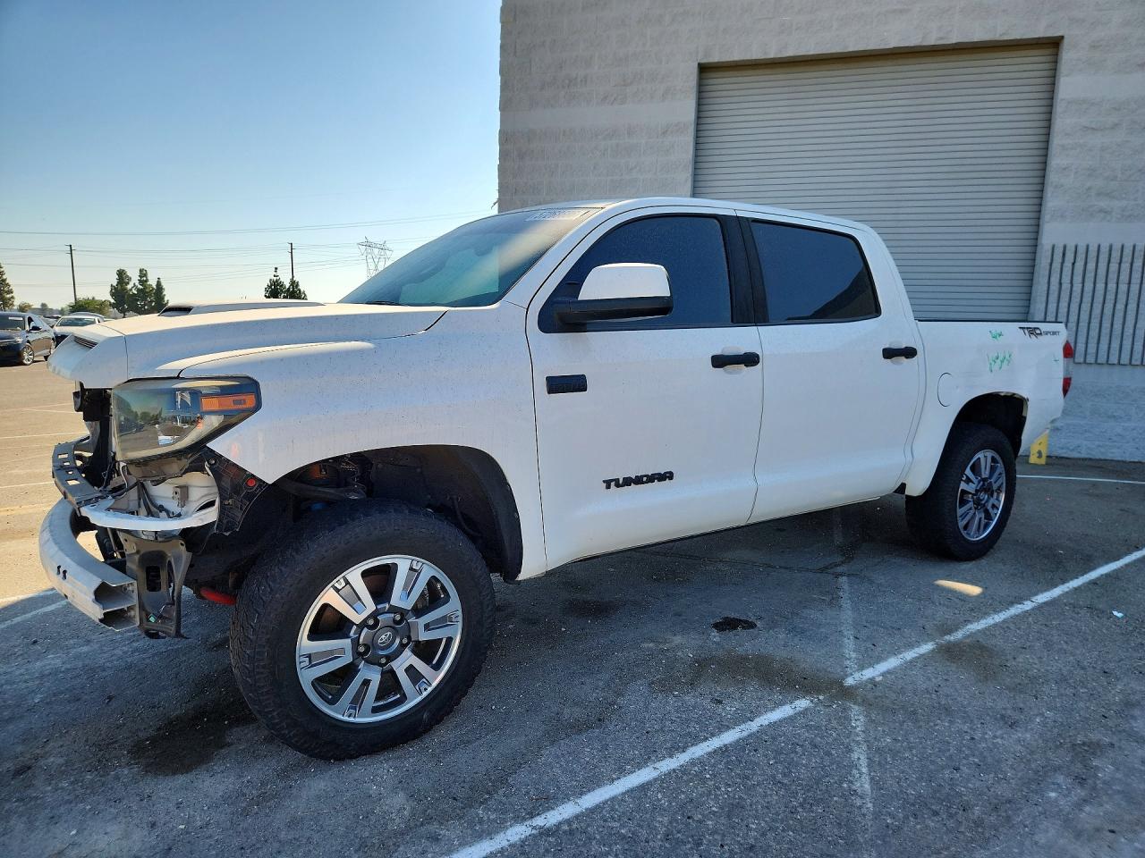 2021 TOYOTA TUNDRA