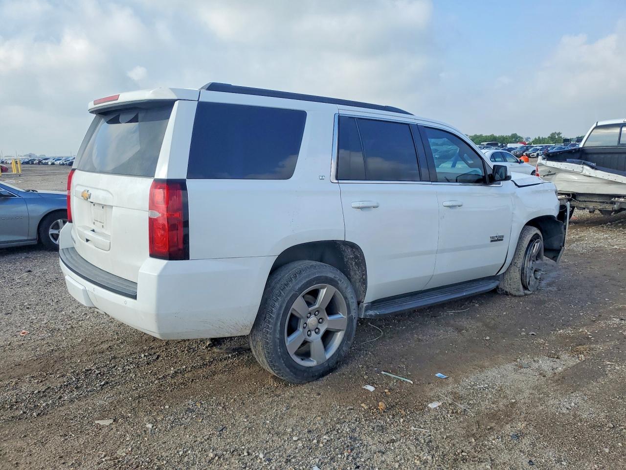 1GNSCBKC1KR178220 · 2019 CHEVROLET TAHOE · 3/13