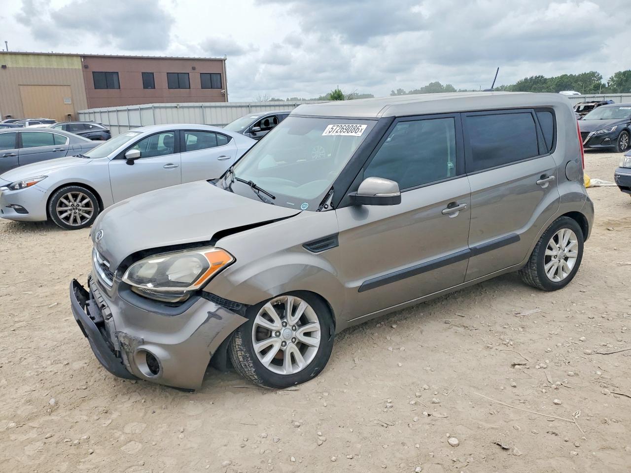 KNDJT2A62C7386846 · 2012 KIA SOUL