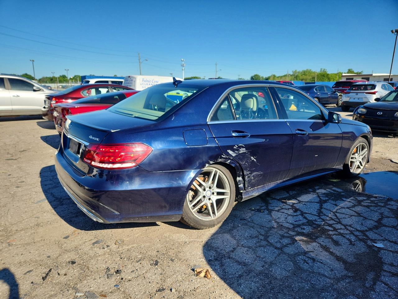 WDDHF8JBXGB300083 · 2016 MERCEDES-BENZ E · 3/12