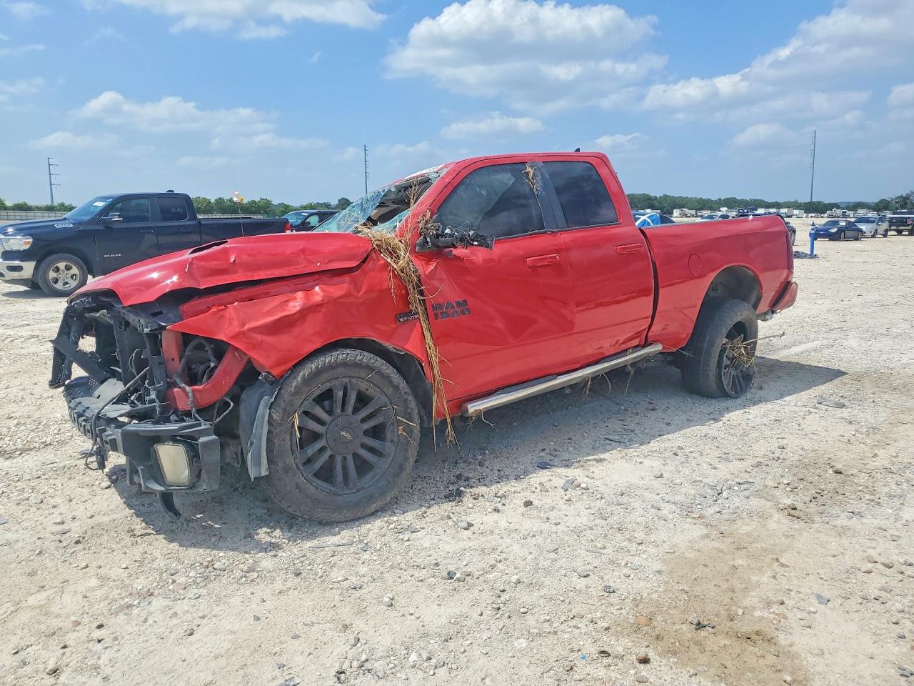 1C6RR6HT3HS855779 · 2017 RAM 1500