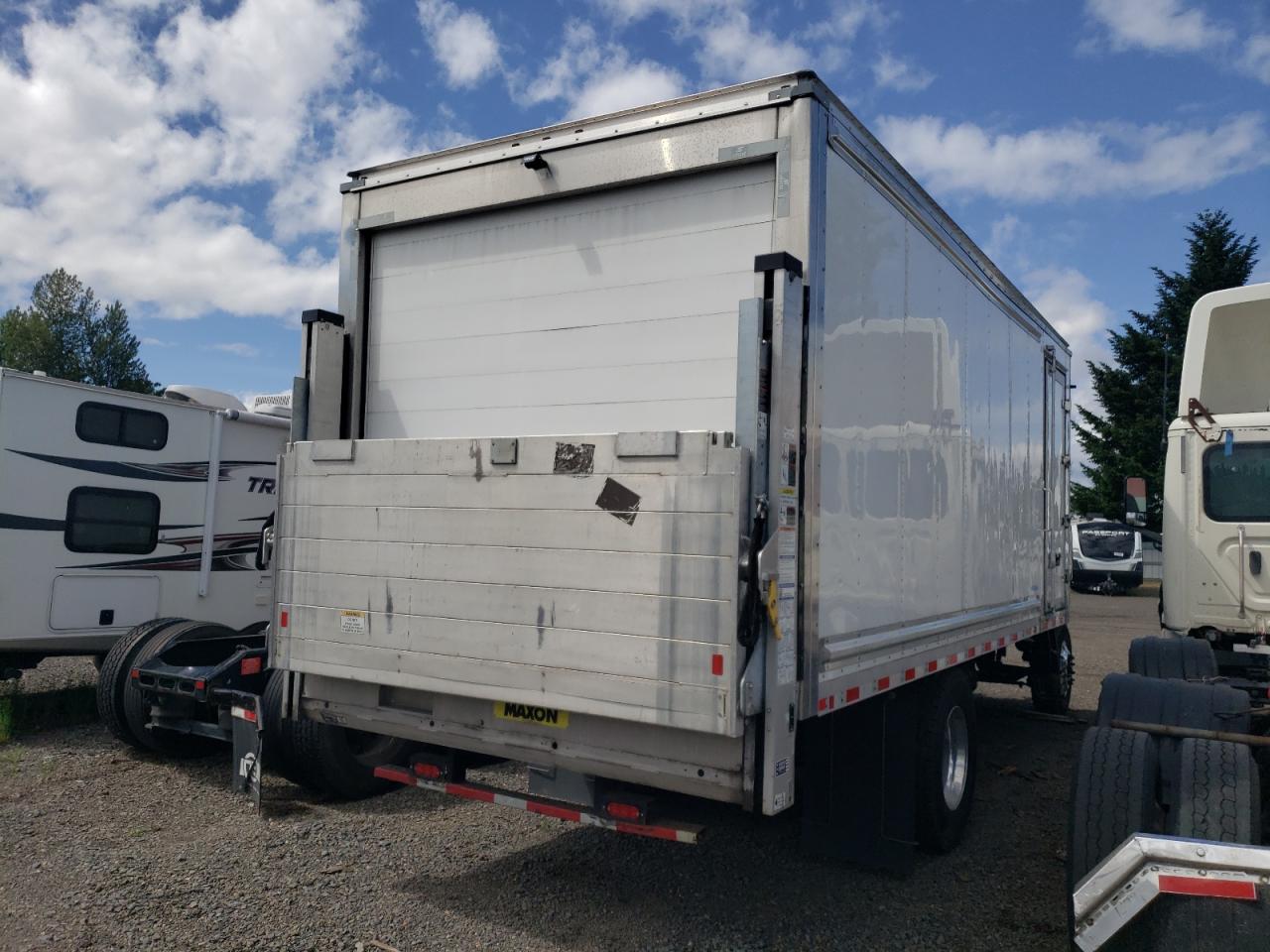 3ALACWFC8PDUD8959 · 2023 FREIGHTLINER M2 · 4/10
