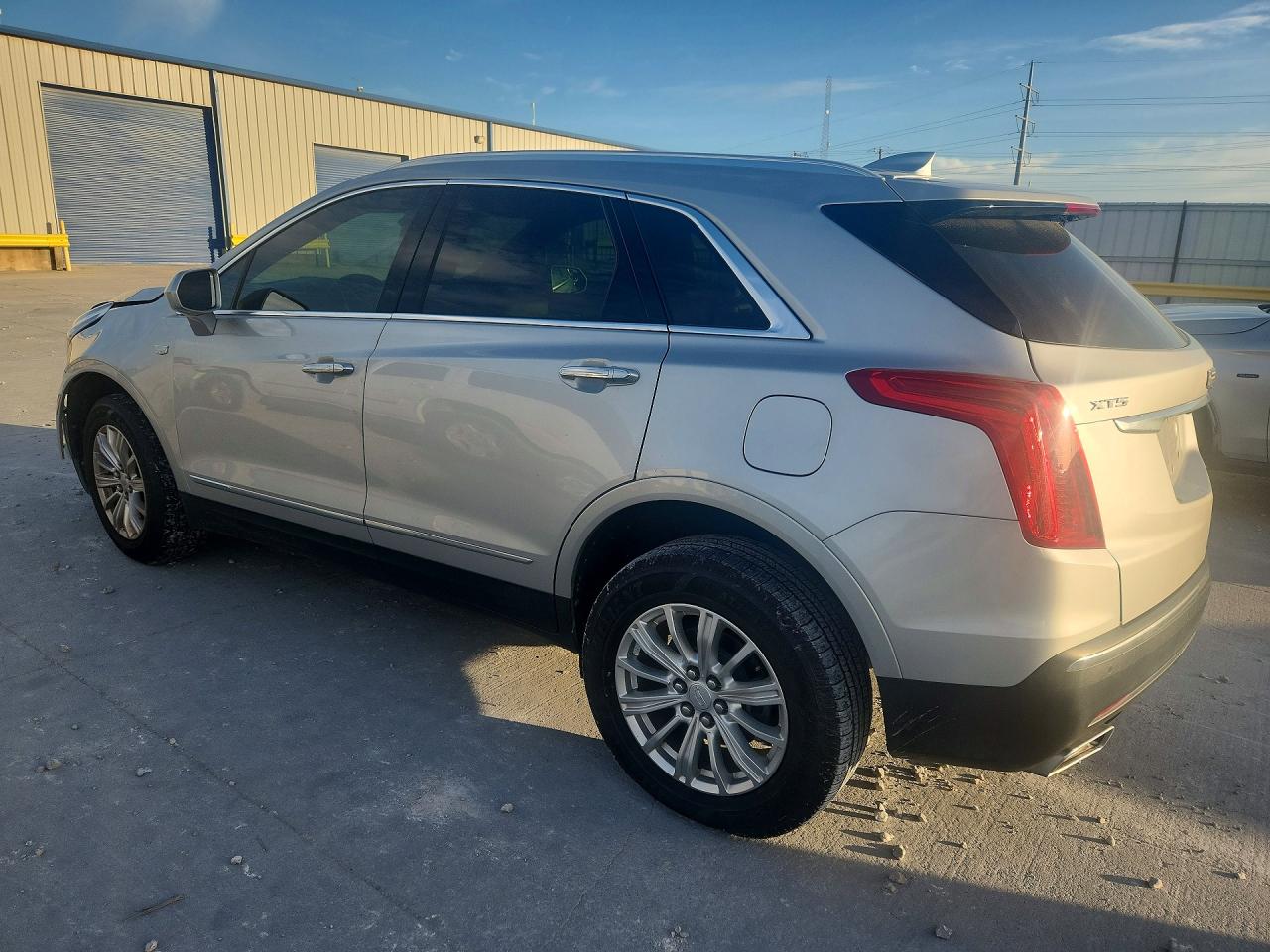 1GYKNARS6KZ266720 · 2019 CADILLAC XT5 · 2/11