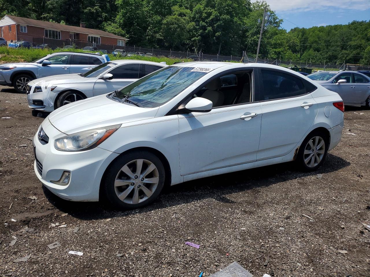 KMHCU4AEXCU061013 · 2012 HYUNDAI ACCENT