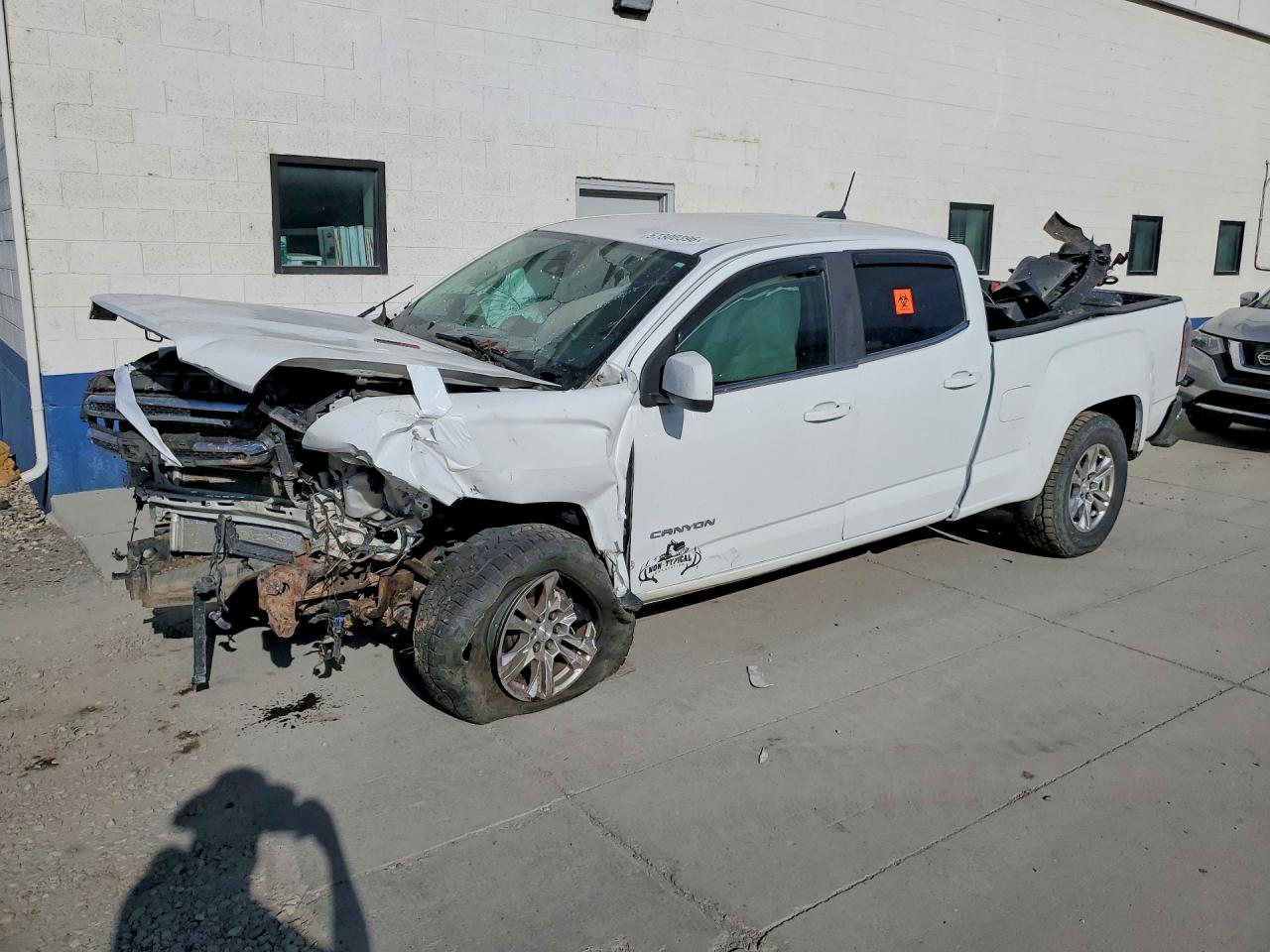 1GTP6CE18K1160348 · 2019 GMC CANYON