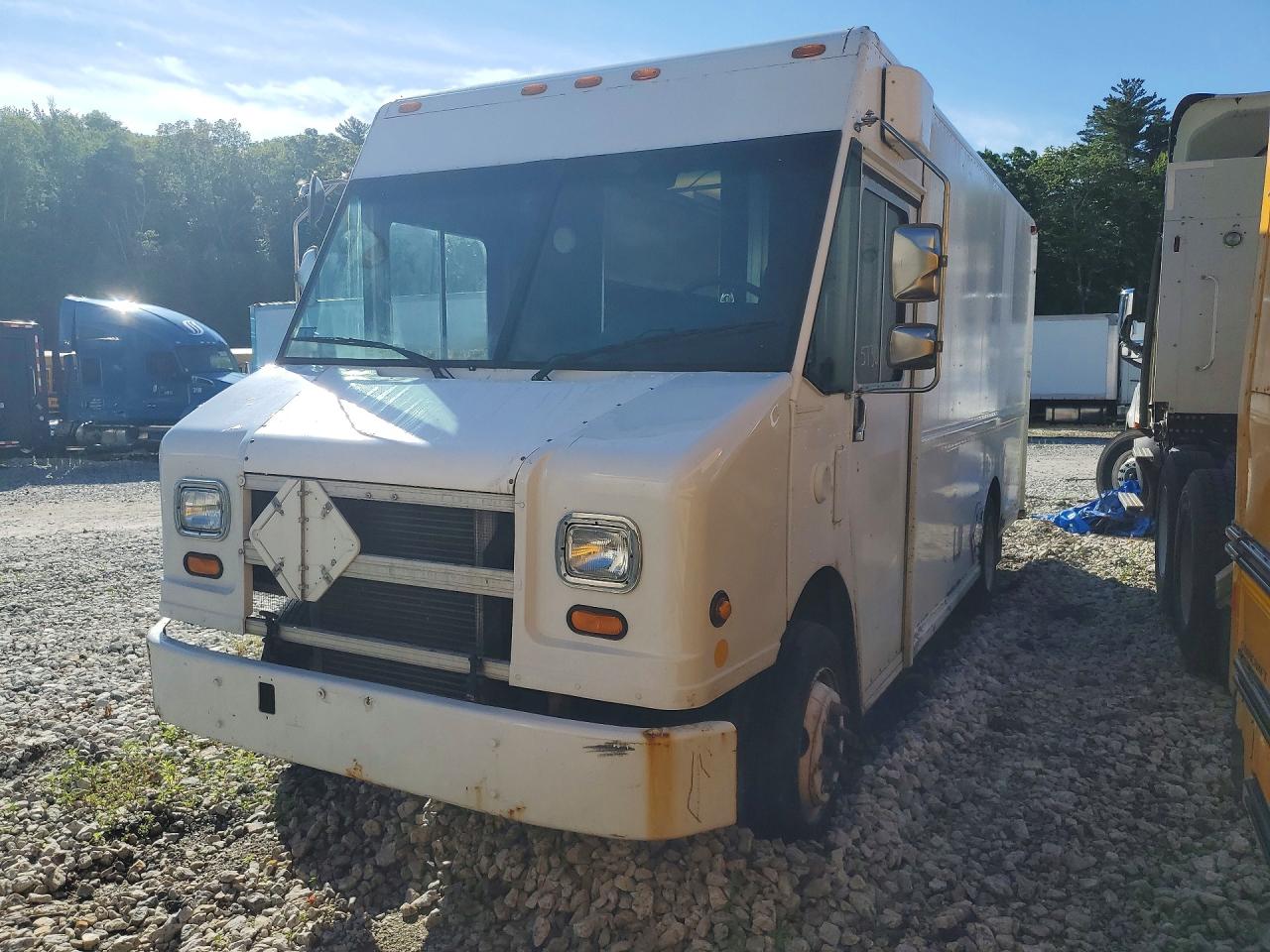 4UZAANBW66CW06597 · 2006 FREIGHTLINER MT45