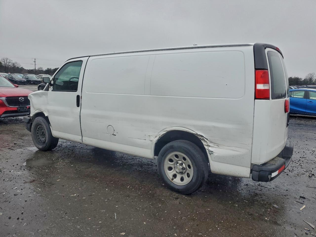 1GCSGAFX7D1168460 · 2013 CHEVROLET EXPRESS G1500 · 2/13