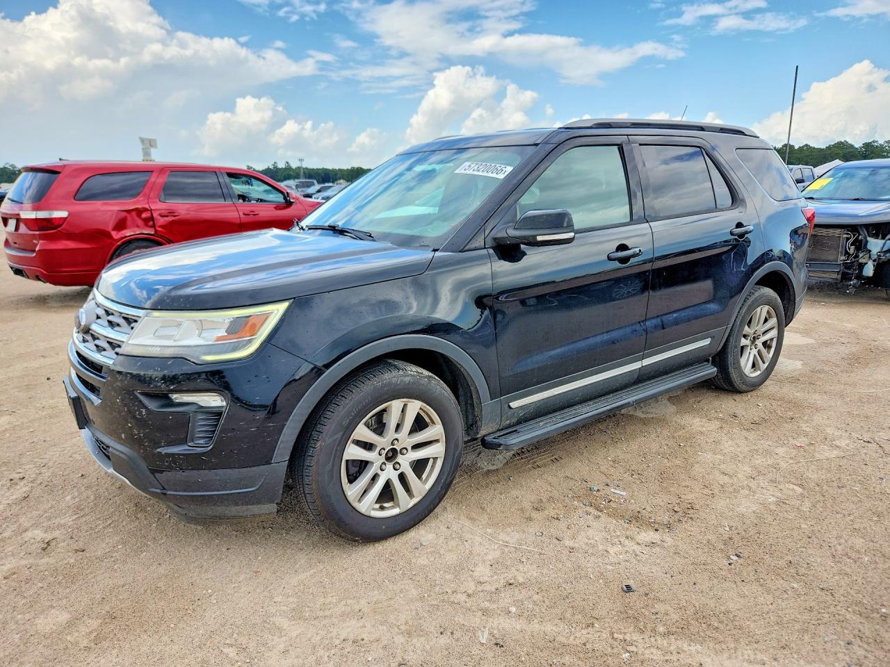 1FM5K8D87JGA61705 · 2018 FORD EXPLORER