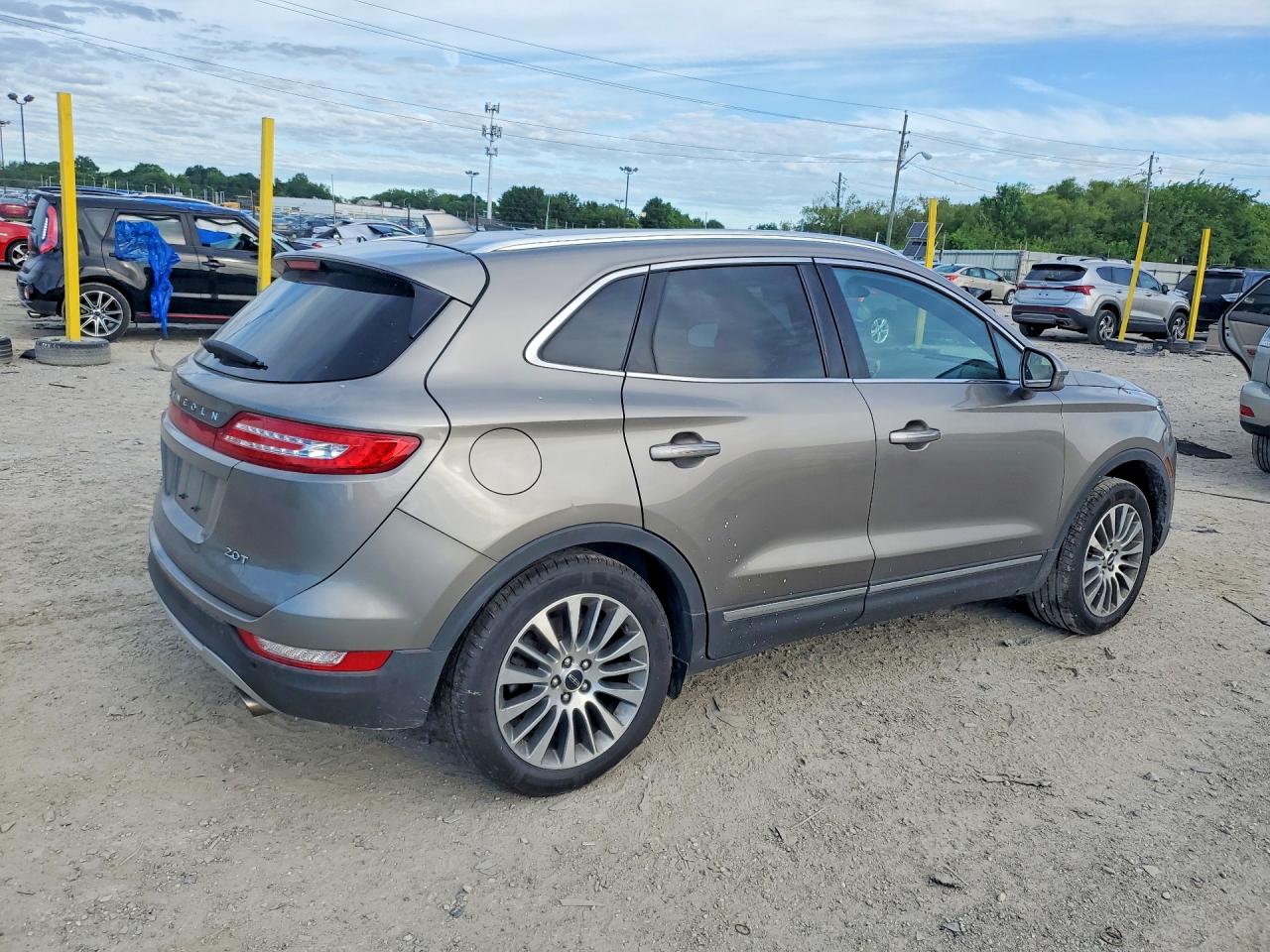 5LMCJ3C94HUL07674 · 2017 LINCOLN MKC · 3/13