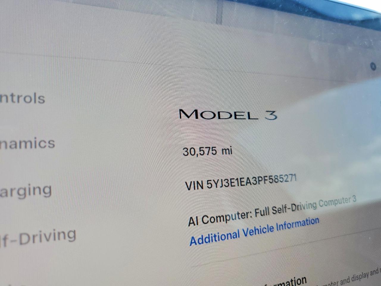 5YJ3E1EA3PF585271 · 2023 TESLA MODEL 3 · 9/13