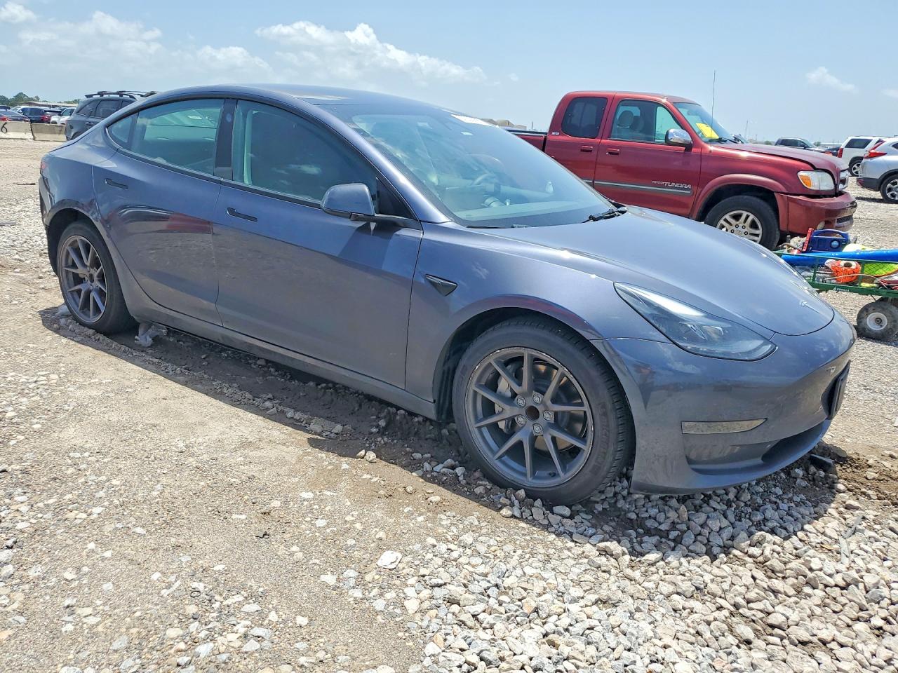 5YJ3E1EA3PF585271 · 2023 TESLA MODEL 3 · 4/13