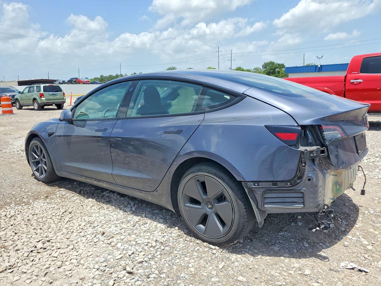 5YJ3E1EA3PF585271 · 2023 TESLA MODEL 3 · 2/13