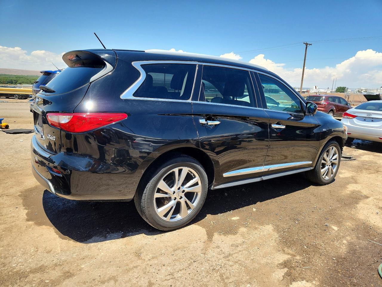 5N1AL0MN5FC525964 · 2015 INFINITI QX60 · 3/13