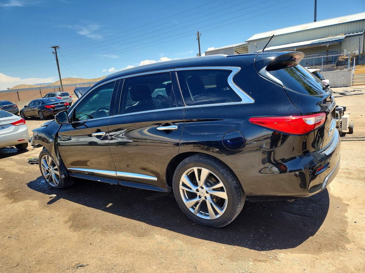 5N1AL0MN5FC525964 · 2015 INFINITI QX60 · 2/13