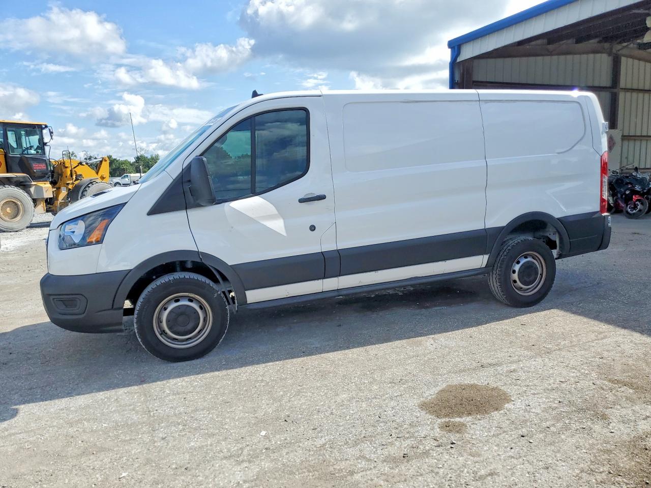 1FTBR1Y8XRKB84945 · 2024 FORD TRANSIT