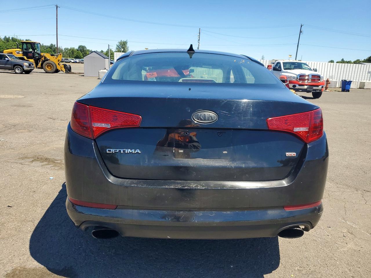 5XXGM4A71CG026129 · 2012 KIA OPTIMA · 6/12
