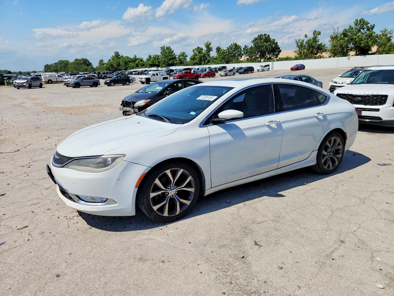 2015 CHRYSLER 200