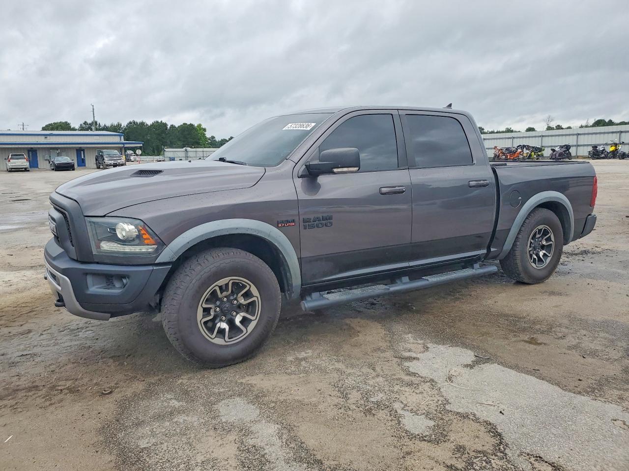 1C6RR6YT5GS169239 · 2016 RAM 1500
