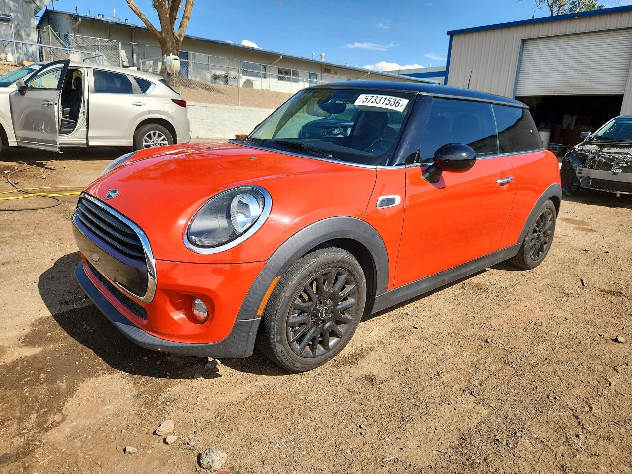2019 MINI COOPER