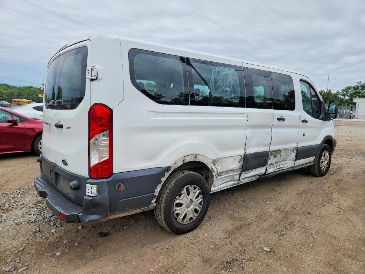 1FBZX2ZM9HKA72632 · 2017 FORD TRANSIT · 4/10