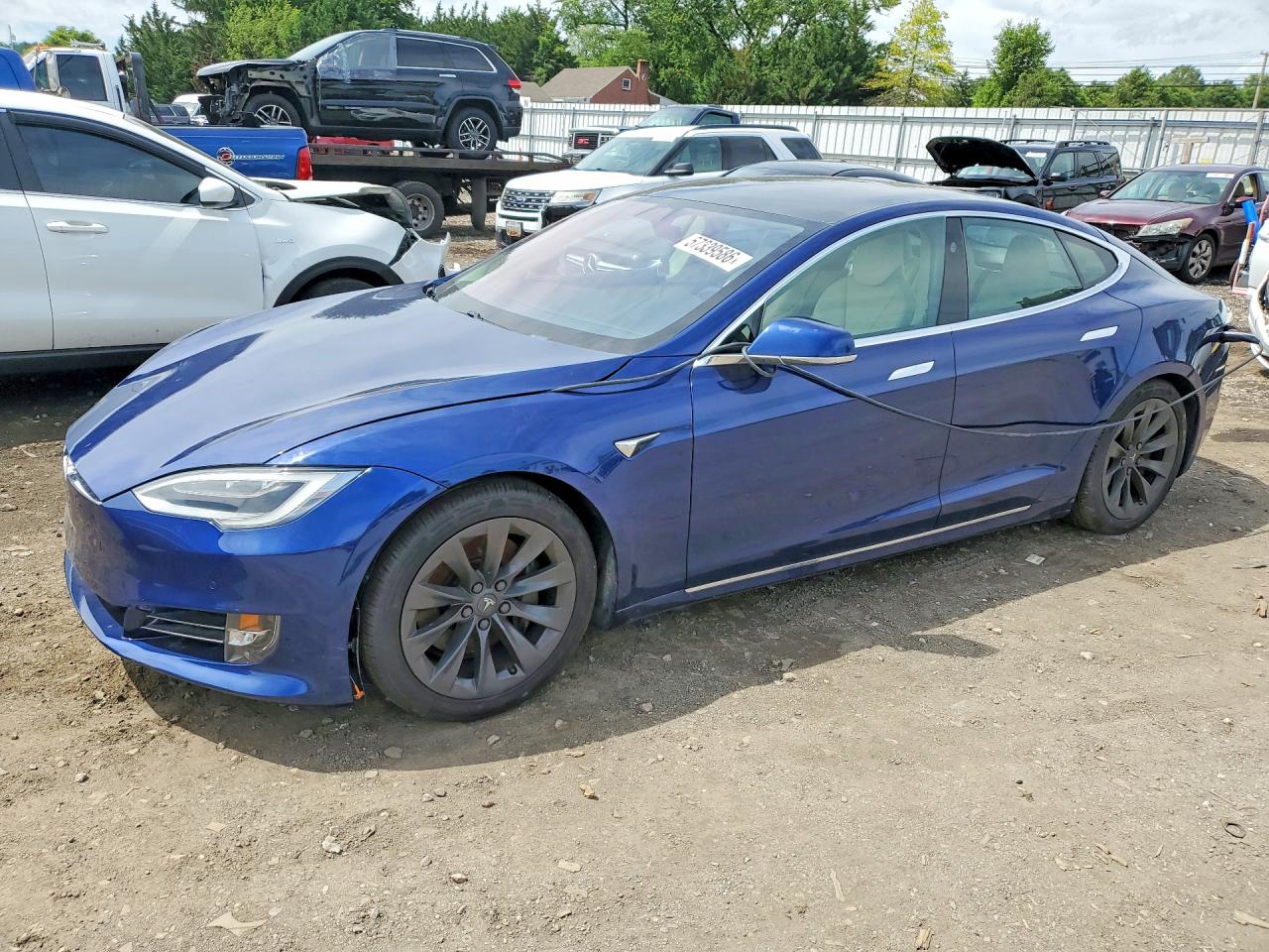 5YJSA1E2XJF297822 · 2018 TESLA MODEL S