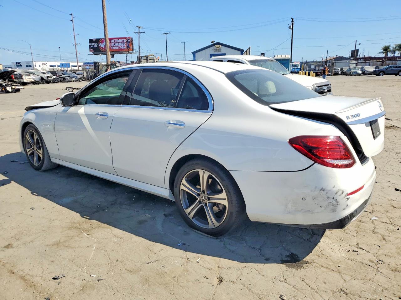 WDDZF4JB5HA285657 · 2017 MERCEDES-BENZ E · 2/12