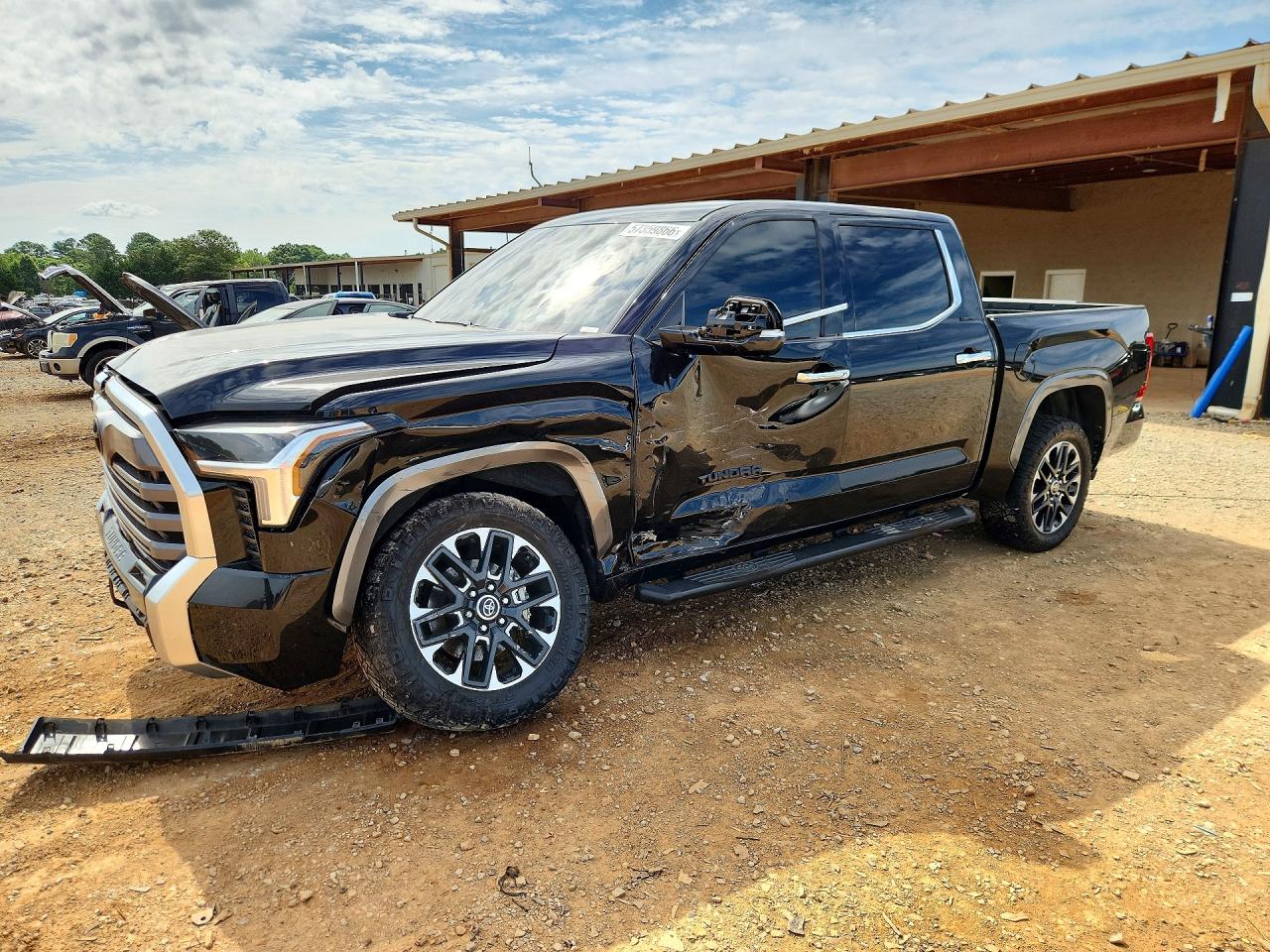 5TFJA5DB8RX210974 · 2024 TOYOTA TUNDRA
