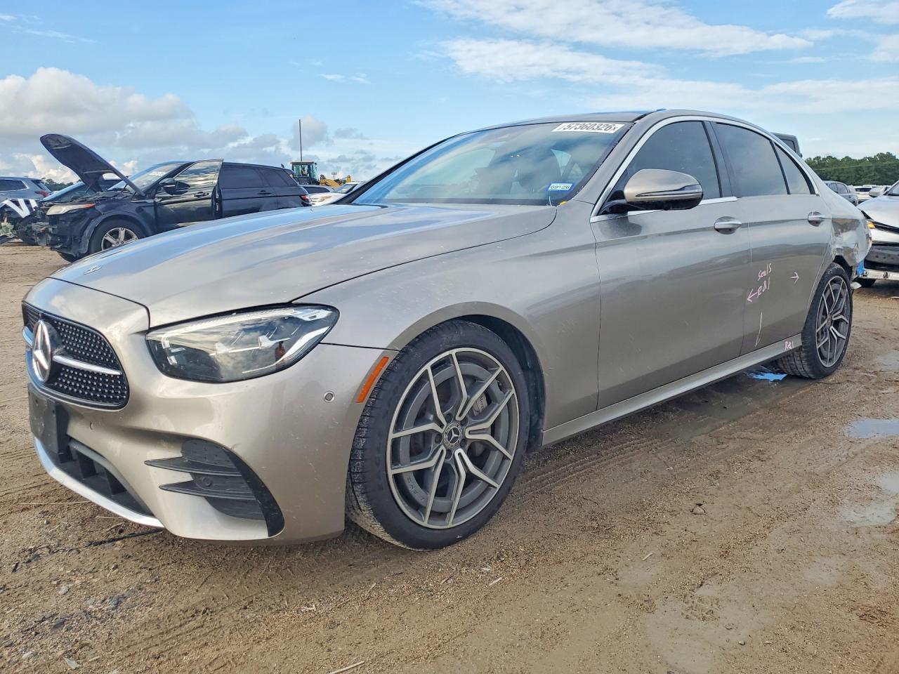 W1KZF8DB0MA899125 · 2021 MERCEDES-BENZ E