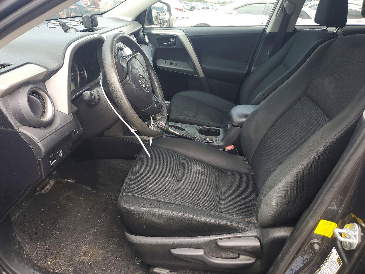 2T3BFREV2GW529486 · 2016 TOYOTA RAV4 · 7/13