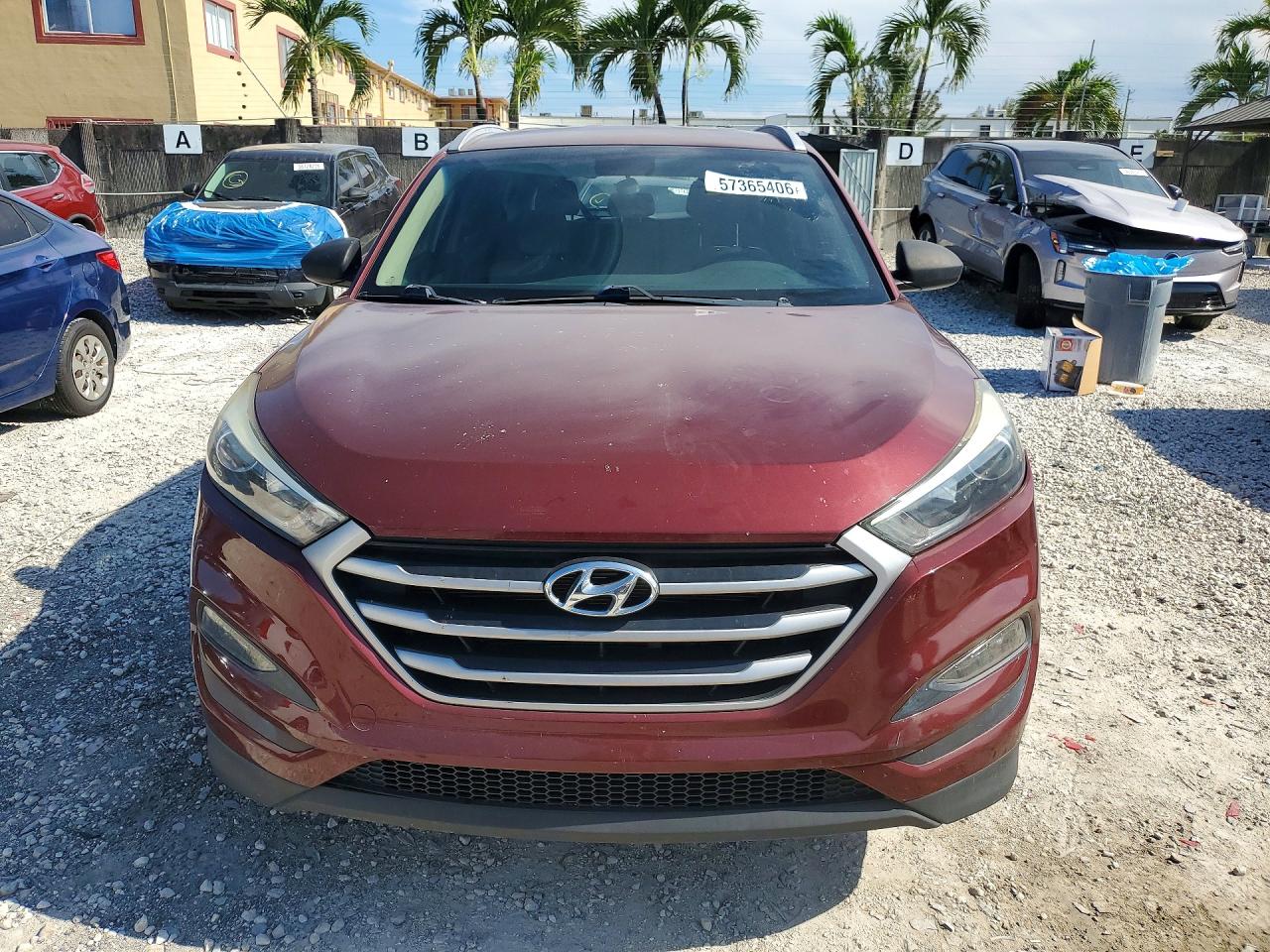 KM8J33A4XHU387610 · 2017 HYUNDAI TUCSON · 5/12