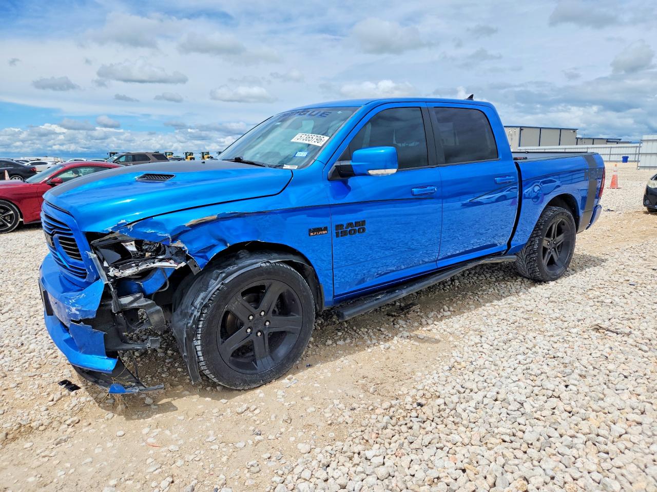 1C6RR6MT8JS195668 · 2018 RAM 1500