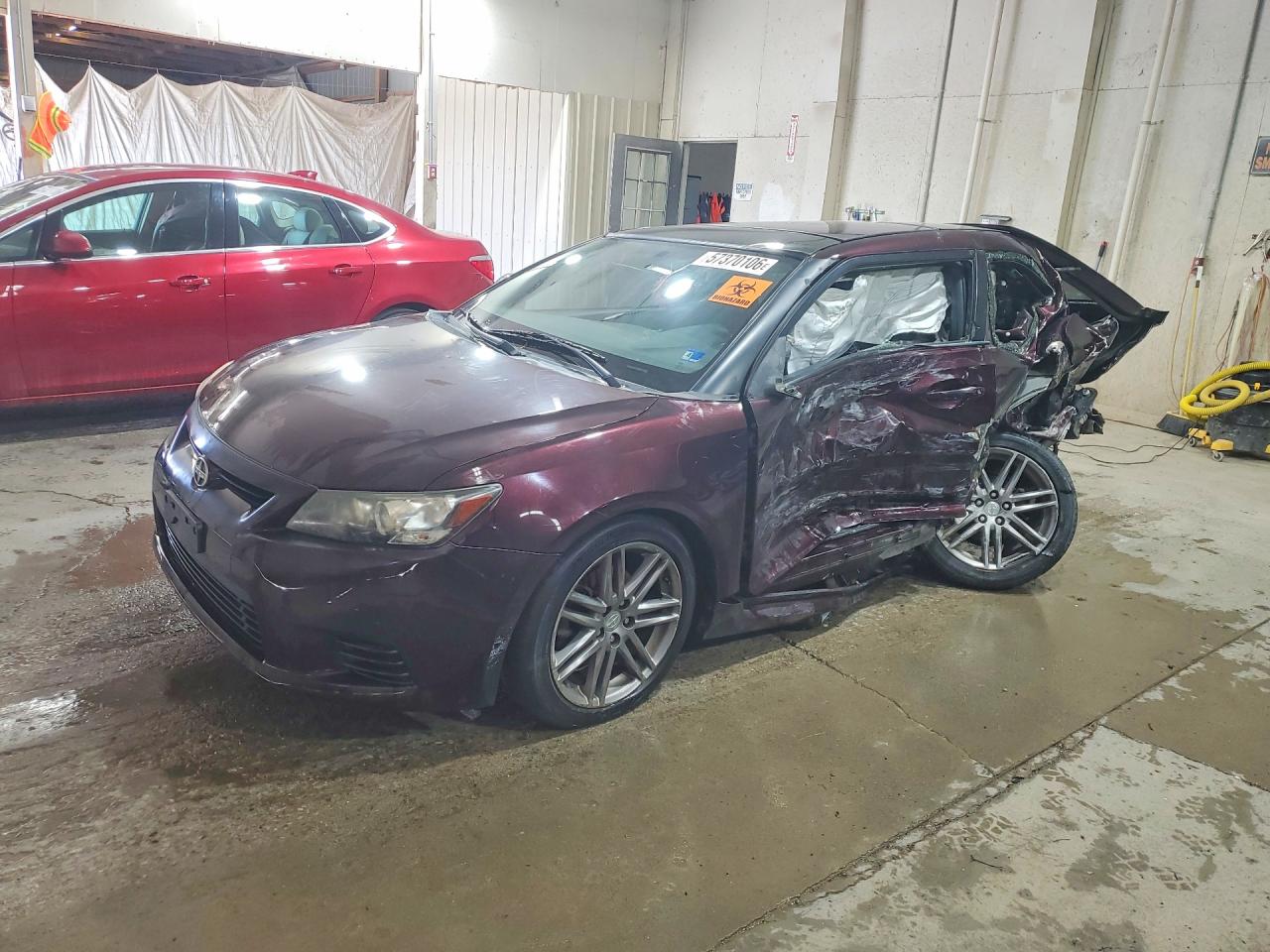 2013 SCION TC