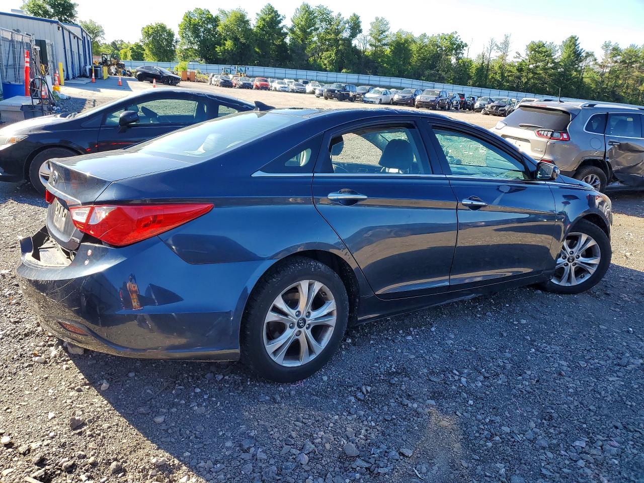 5NPEC4AC4DH674870 · 2013 HYUNDAI SONATA · 3/12
