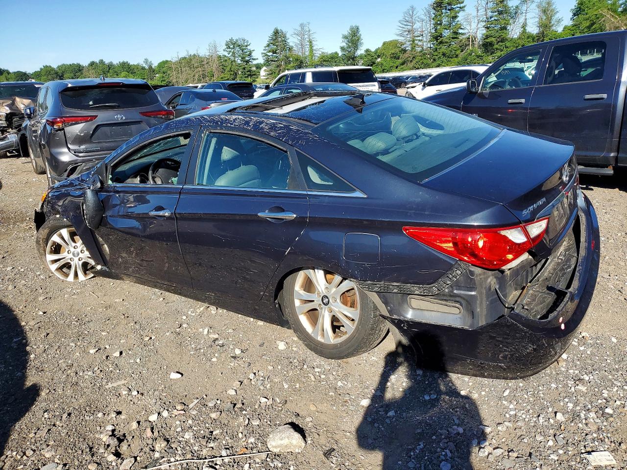 5NPEC4AC4DH674870 · 2013 HYUNDAI SONATA · 2/12