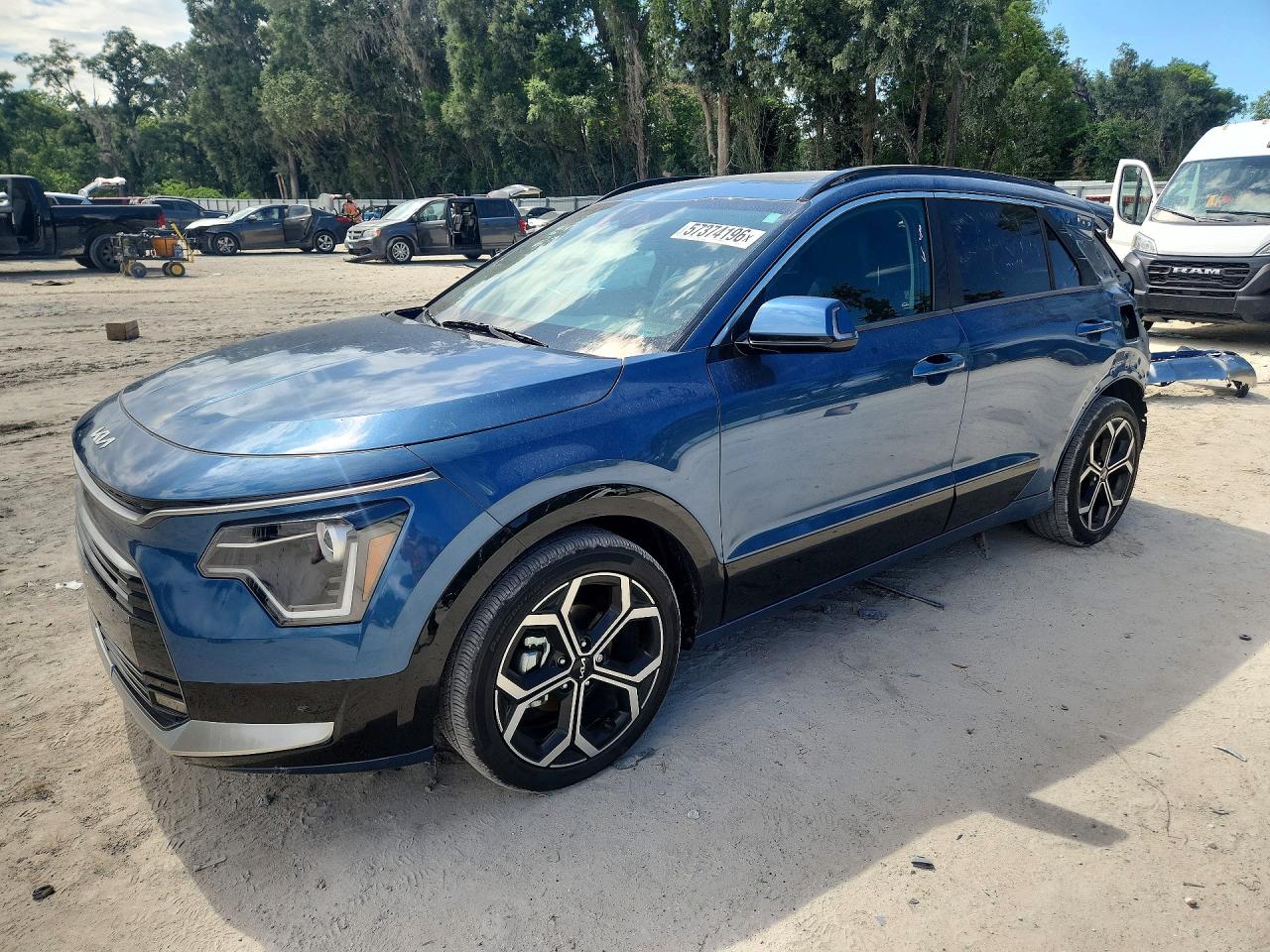 KNDCR3LE3S5253105 · 2025 KIA NIRO